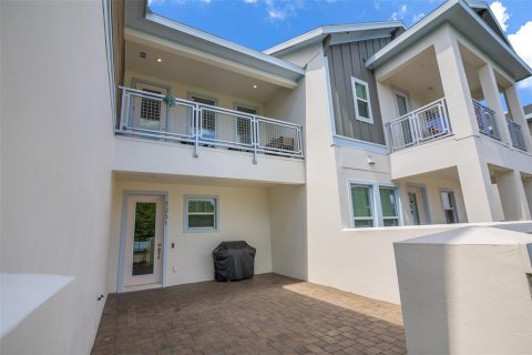 Townhouse in Orlando, Florida 2 bedrooms, 152.73 sq.m. № 2227423 - photo 23