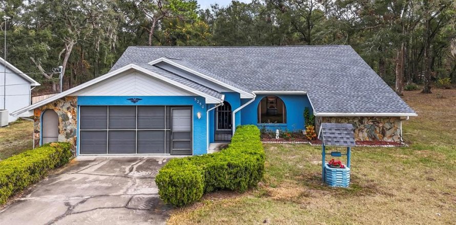 Casa en Dade City, Florida 2 dormitorios, 160.91 m2 № 1909090