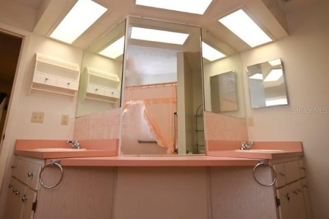 Casa en venta en Dade City, Florida, 2 dormitorios, 160.91 m2 № 1909090 - foto 22