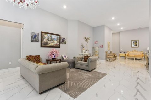 Casa en venta en Winter Garden, Florida, 4 dormitorios, 329.15 m2 № 2356195 - foto 8