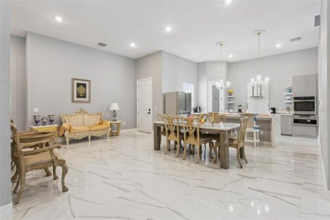 Casa en venta en Winter Garden, Florida, 4 dormitorios, 329.15 m2 № 2356195 - foto 9