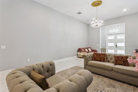 Casa en venta en Winter Garden, Florida, 4 dormitorios, 329.15 m2 № 2356195 - foto 7