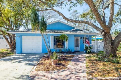 Casa en Palm Harbor, Florida 3 dormitorios, 128.11 m2 № 2195797