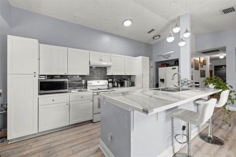 Casa en venta en Palm Harbor, Florida, 3 dormitorios, 128.11 m2 № 2195797 - foto 10