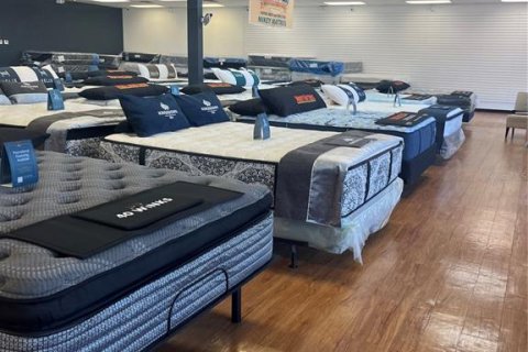 Propiedad comercial en alquiler en Jensen Beach, Florida, 16273.69 m2 № 1553728 - foto 5