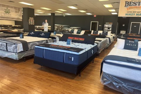 Propiedad comercial en alquiler en Jensen Beach, Florida, 16273.69 m2 № 1553728 - foto 6