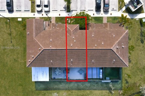 Touwnhouse à vendre à Cutler Bay, Floride: 3 chambres, 124.02 m2 № 2068263 - photo 9