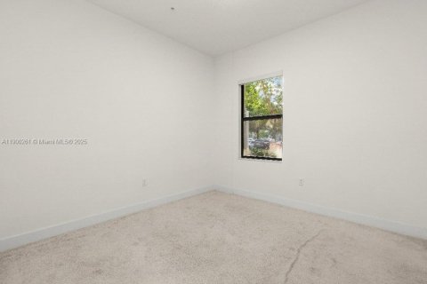 Condominio en alquiler en Doral, Florida, 2 dormitorios № 1952058 - foto 20