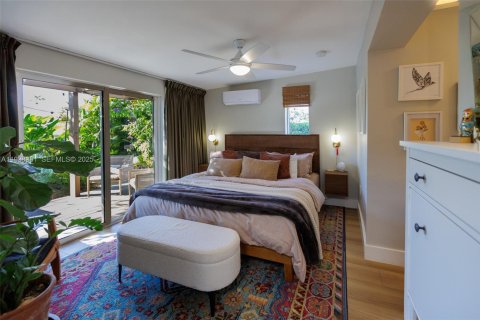 Casa en venta en Miami, Florida, 4 dormitorios, 152.64 m2 № 1992219 - foto 17