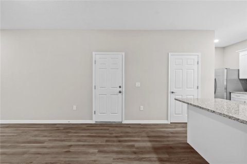 House in Tampa, Florida 3 bedrooms, 116.22 sq.m. № 2205732 - photo 10