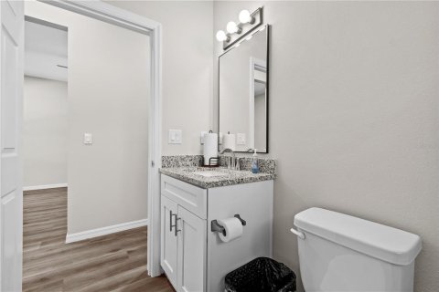 House in Tampa, Florida 3 bedrooms, 116.22 sq.m. № 2205732 - photo 13