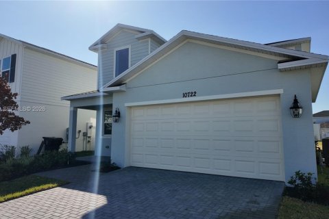 House in Port St. Lucie, Florida 5 bedrooms, 216.09 sq.m. № 2043090 - photo 7