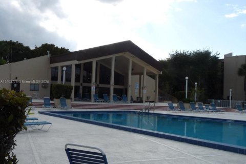 Copropriété à louer à Miami, Floride: 2 chambres, 84.17 m2 № 1954777 - photo 20