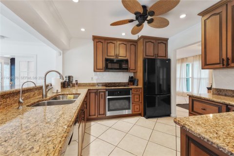 Casa en venta en Fort Lauderdale, Florida, 3 dormitorios, 182 m2 № 2020102 - foto 6