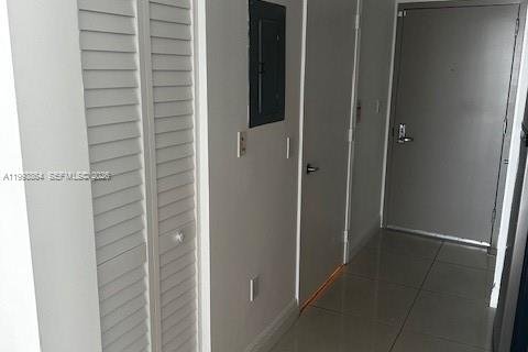 Copropriété à louer à Miami, Floride: 46.73 m2 № 2055652 - photo 12