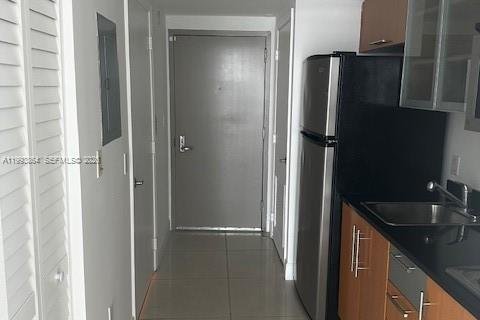 Copropriété à louer à Miami, Floride: 46.73 m2 № 2055652 - photo 8