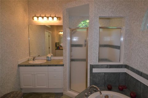 Villa ou maison à louer à Gainesville, Floride: 3 chambres, 162.76 m2 № 2122425 - photo 16