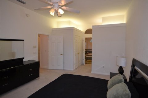 Villa ou maison à louer à Gainesville, Floride: 3 chambres, 162.76 m2 № 2122425 - photo 19