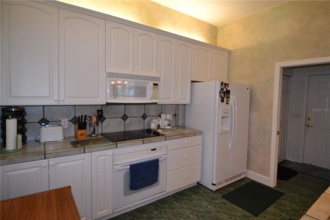 Villa ou maison à louer à Gainesville, Floride: 3 chambres, 162.76 m2 № 2122425 - photo 7