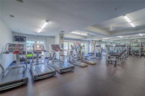 Снять в аренду кондоминиум в Авентура, Флорида 3 спальни, 126.81м2, № 1990090 - фото 4