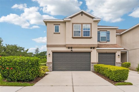 Townhouse in Tampa, Florida 3 bedrooms, 172.05 sq.m. № 2157978