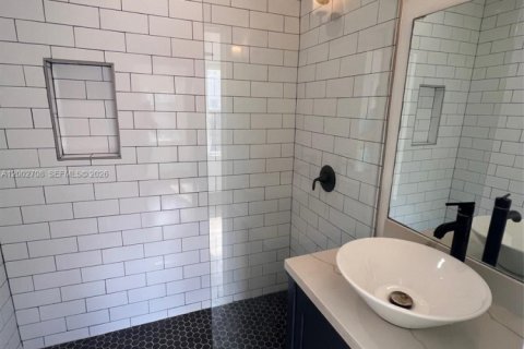 Villa ou maison à louer à Miami, Floride: 3 chambres № 2066579 - photo 10