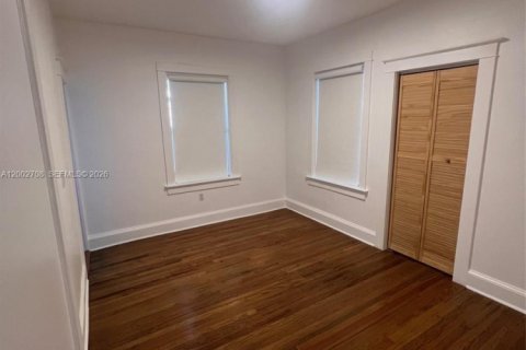 Villa ou maison à louer à Miami, Floride: 3 chambres № 2066579 - photo 12