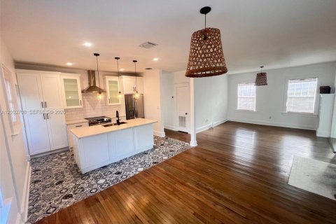 Villa ou maison à louer à Miami, Floride: 3 chambres № 2066579 - photo 6