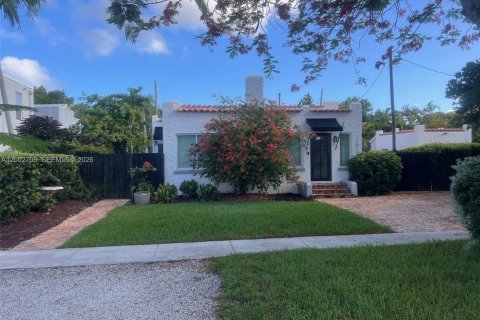 Villa ou maison à Miami, Floride 3 chambres № 2066579