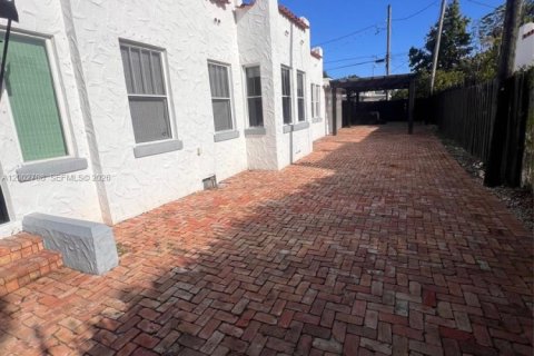 Villa ou maison à louer à Miami, Floride: 3 chambres № 2066579 - photo 22