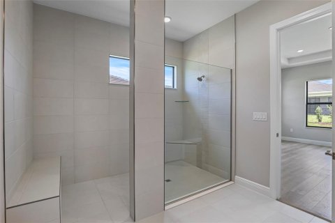 Casa en venta en Lakewood Ranch, Florida, 3 dormitorios, 238.11 m2 № 1916106 - foto 7