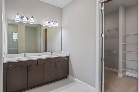 Casa en venta en Lakewood Ranch, Florida, 3 dormitorios, 238.11 m2 № 1916106 - foto 6