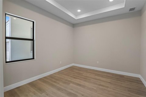 Casa en venta en Lakewood Ranch, Florida, 3 dormitorios, 238.11 m2 № 1916106 - foto 18