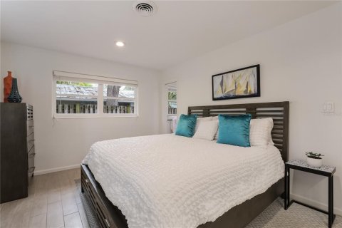 Casa en alquiler en Sarasota, Florida, 2 dormitorios, 109.44 m2 № 1755159 - foto 16