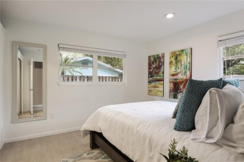 Casa en alquiler en Sarasota, Florida, 2 dormitorios, 109.44 m2 № 1755159 - foto 14