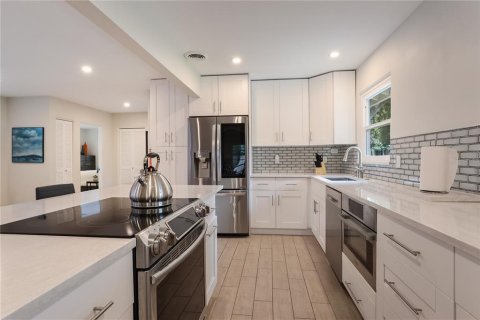 Casa en alquiler en Sarasota, Florida, 2 dormitorios, 109.44 m2 № 1755159 - foto 5
