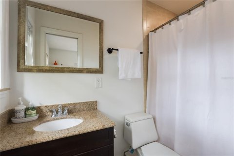 Casa en alquiler en Sarasota, Florida, 2 dormitorios, 109.44 m2 № 1755159 - foto 17
