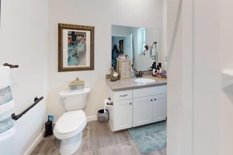 Casa en venta en Sarasota, Florida, 3 dormitorios, 141.4 m2 № 1552836 - foto 16
