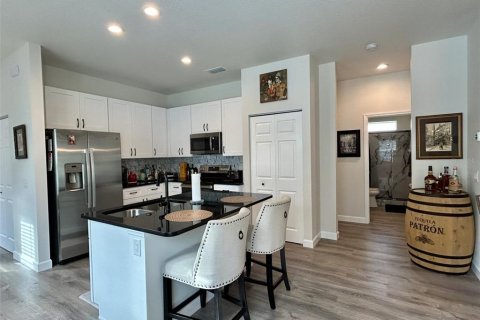 Casa en venta en Sarasota, Florida, 3 dormitorios, 141.4 m2 № 1552836 - foto 4