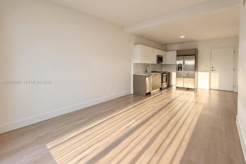 Appartement à louer à Hallandale Beach, Floride: 2 chambres № 2382671 - photo 5