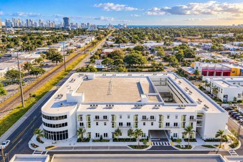 Appartement à louer à Hallandale Beach, Floride: 2 chambres № 2382671 - photo 22
