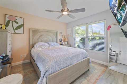 Villa ou maison à vendre à Cape Coral, Floride: 3 chambres, 161.84 m2 № 1755011 - photo 21