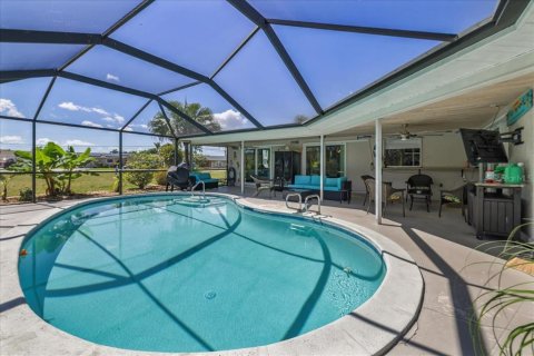 Villa ou maison à vendre à Cape Coral, Floride: 3 chambres, 161.84 m2 № 1755011 - photo 27