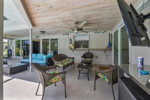 Villa ou maison à vendre à Cape Coral, Floride: 3 chambres, 161.84 m2 № 1755011 - photo 24