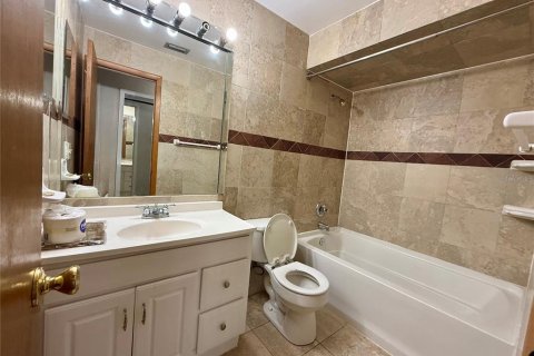 Villa ou maison à louer à Tampa, Floride: 3 chambres, 118.45 m2 № 2406910 - photo 26