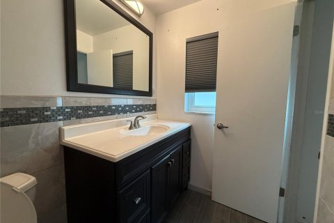 Villa ou maison à louer à Tampa, Floride: 3 chambres, 118.45 m2 № 2406910 - photo 23