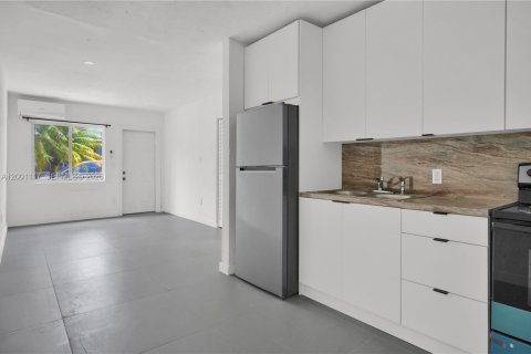 Купить коммерческую недвижимость в Майами, Флорида 230.21м2, № 2066520 - фото 29