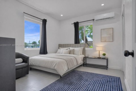 Купить коммерческую недвижимость в Майами, Флорида 230.21м2, № 2066520 - фото 22