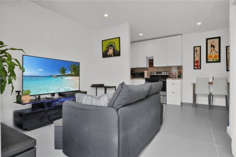 Купить коммерческую недвижимость в Майами, Флорида 230.21м2, № 2066520 - фото 16