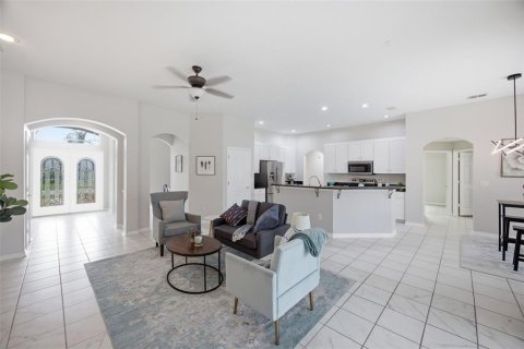 House in Valrico, Florida 5 bedrooms, 257.43 sq.m. № 2283701 - photo 24
